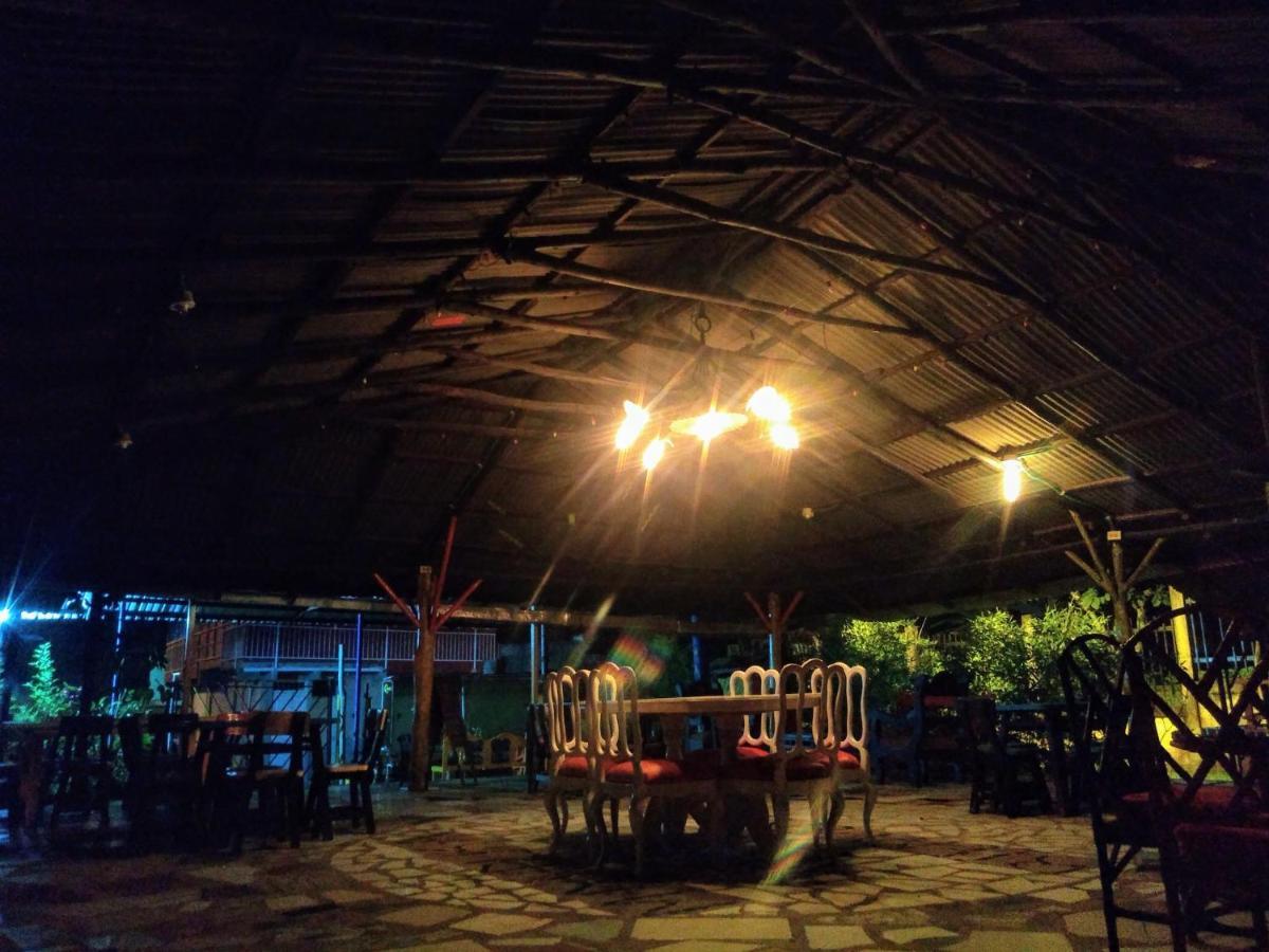 Posadamanduka Eco-Hostel Вилавиченцио Екстериор снимка