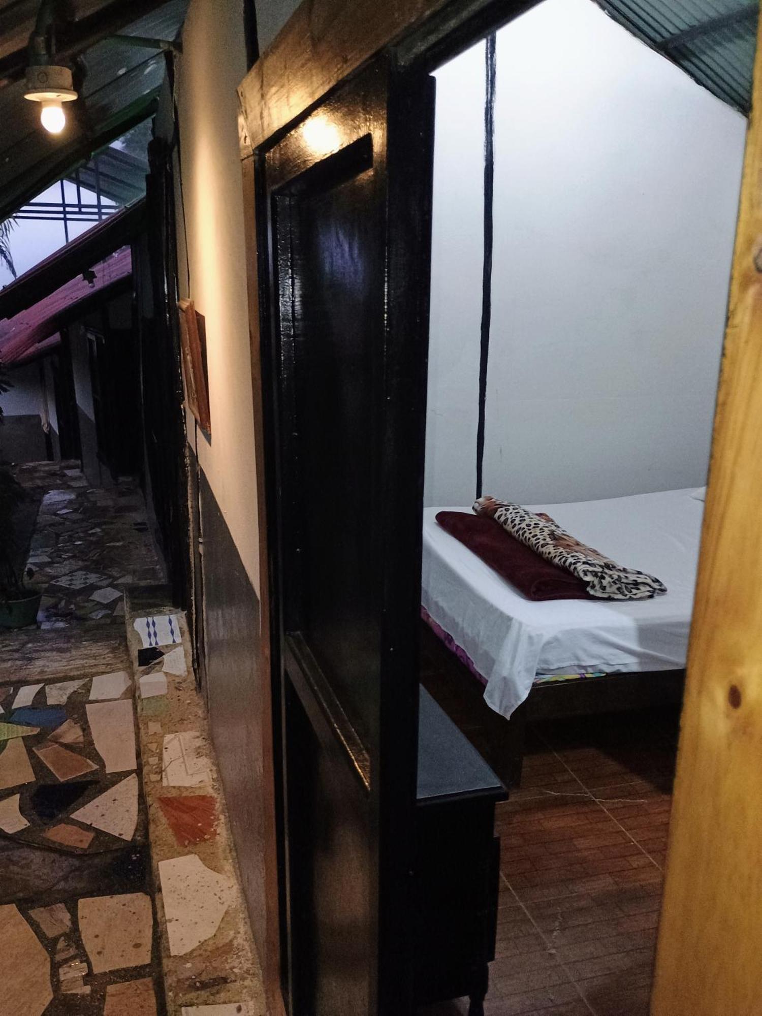 Posadamanduka Eco-Hostel Вилавиченцио Екстериор снимка